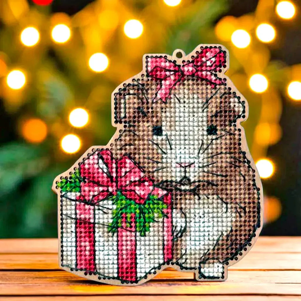 Cross-stitch kits on wood FLW-055-0